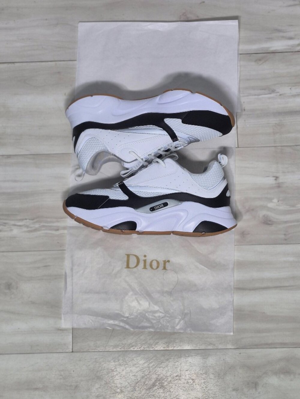 NEW Christian Dior B22 White & Black Reflective Mid top Sneakers Size